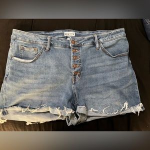 AVA&VIV SHORTS